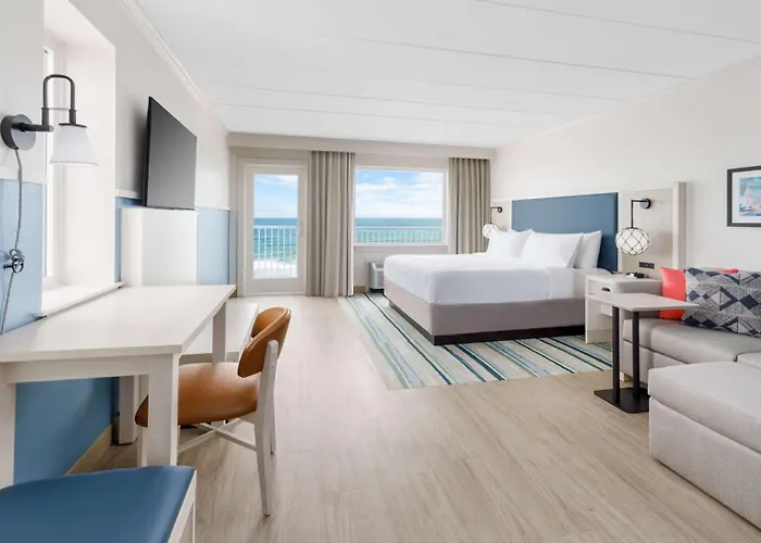 Hotel Hilton Garden Ocean Oceanfront 3*