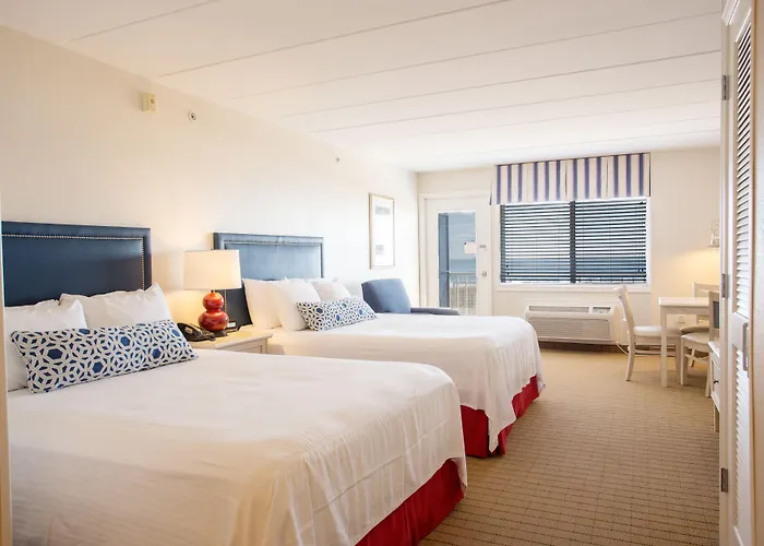 Hilton Garden Ocean Oceanfront 3*