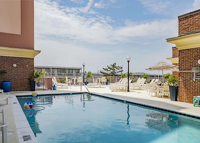 Hilton Garden Ocean Oceanfront Hotel