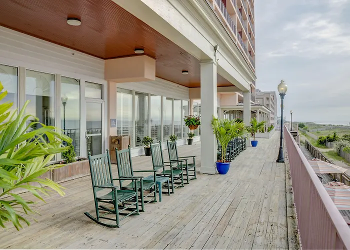Hilton Garden Ocean Oceanfront Hotel 3*