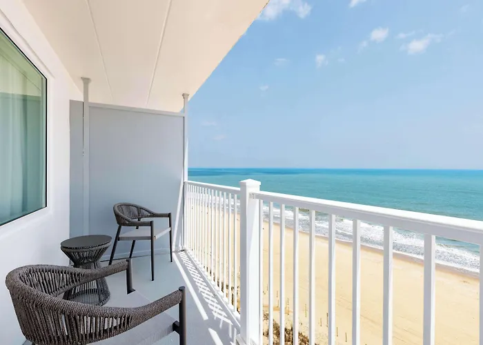 Hilton Garden Ocean Oceanfront 3*